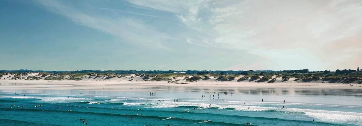 La Pointe de la Torche : une plage de 2km au coeur d'un site naturel et sauvage en Bretagne