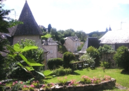 Maison Grandchamp, chambres d'hôtes de charme à Treignac en Corrèze : jardin